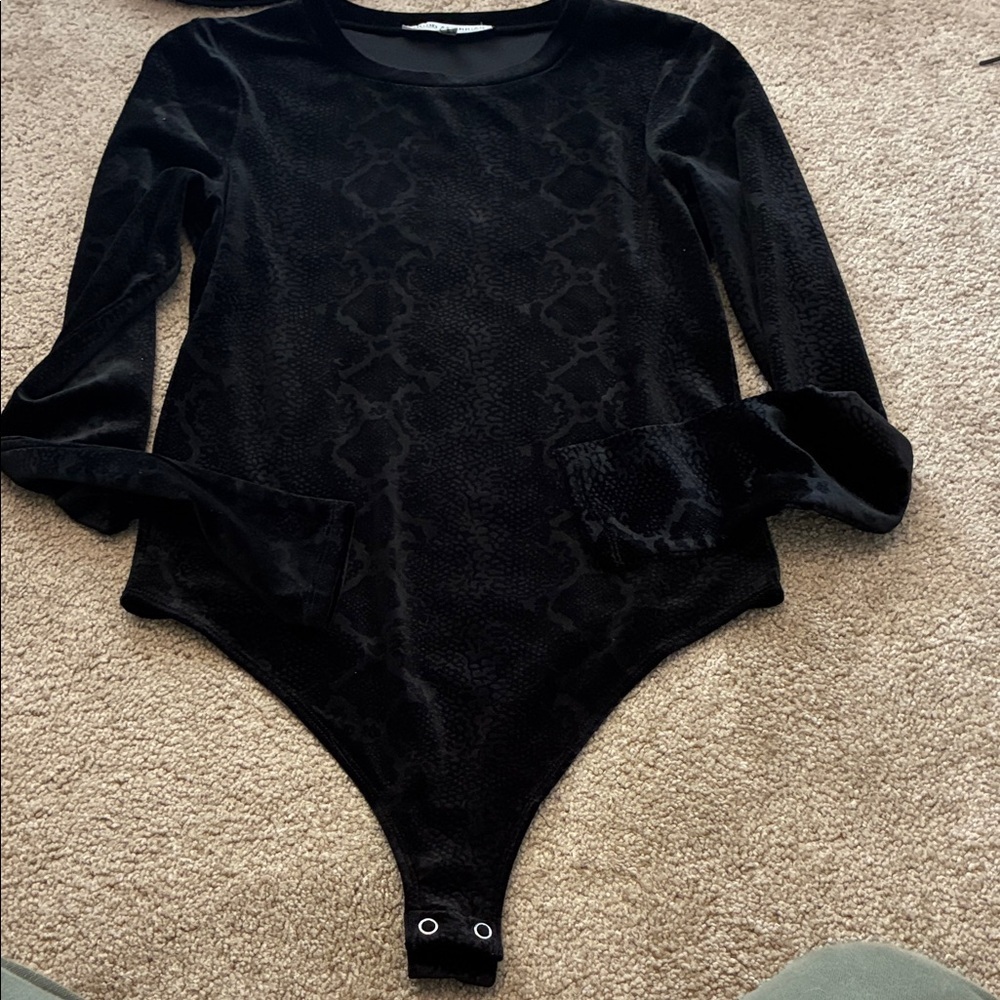 Good American Black Textured Bodysuit size 3